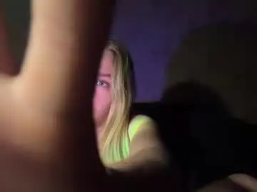 Chaturbate Live Sex of lovia_