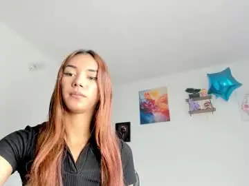 Chaturbate Live Sex Cam of nikol_rang1
