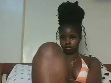 Chaturbate Best live sex cam show of sexykitten200