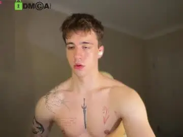 Chaturbate Live Porn of adampolerno