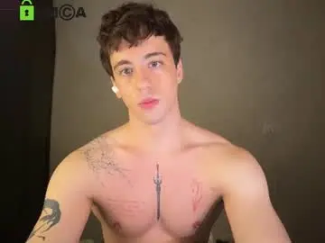 Chaturbate Live Sex of adampolerno
