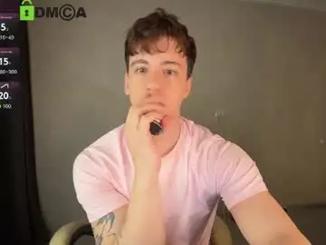 Chaturbate Sex Cam of adampolerno