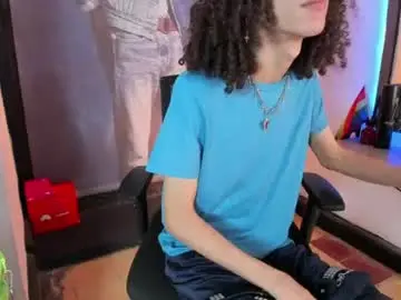 Chaturbate Private Sex Chat of anddy_hugecock
