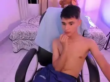 Chaturbate Adult Webcams of aron_boyy