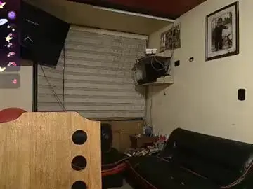 Chaturbate Sex Cam of cintya_torres_1