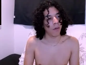 Chaturbate Watch Live Sex Cams of isidroglasc