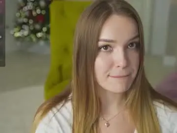 Chaturbate Live Sex Cam of peachylina