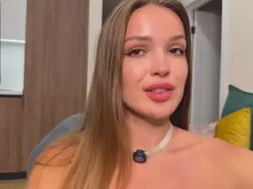 Chaturbate Watch Live Sex Cams of peachylina