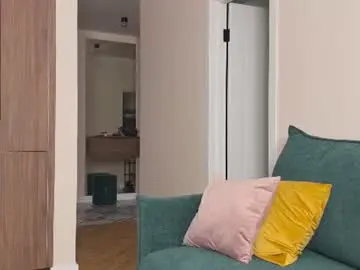 Chaturbate Live Sex Cam of peachylina