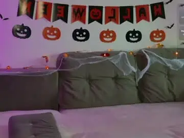 Chaturbate Live Sex Cam of leonlure