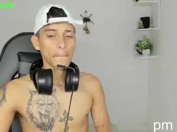 Chaturbate Live Sex of masteralda09