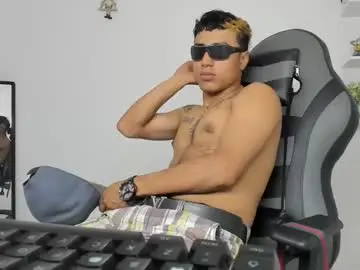 Chaturbate Live Sex Cam of masteralda09