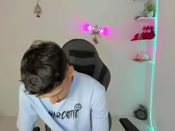 Chaturbate Live Sex of masteralda09