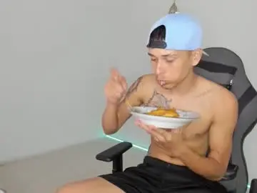 Chaturbate Free Porn Cam of masteralda09