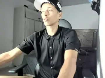 Chaturbate Live Sex Cam of masteralda09