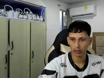 Chaturbate Live Sex Cam of masteralda09