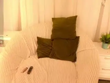 Chaturbate Live Sex Cam of sindell_cryell