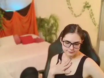 Chaturbate Nude Webcam of sindell_cryell