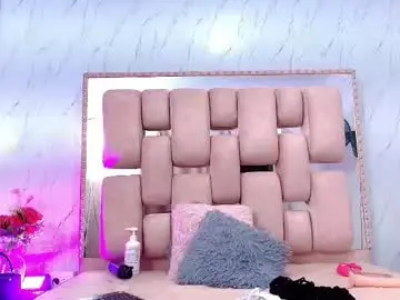 Chaturbate Live Sex Cam of sofiasommers