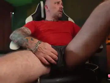 Chaturbate Nude Webcam of golden_alex