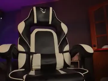 Chaturbate Live Porn of golden_alex