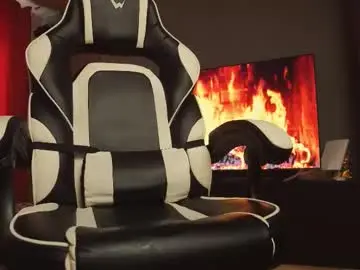 Chaturbate Nude Webcam of golden_alex