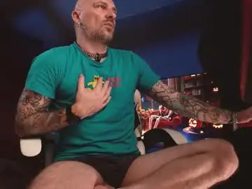 Chaturbate Nude Webcam of golden_alex