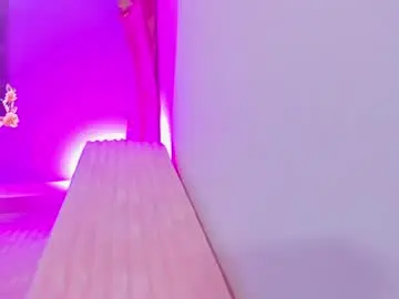 Chaturbate Sex Cam of ivy_petit