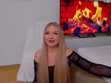 Chaturbate Live Sex Cam of maarym