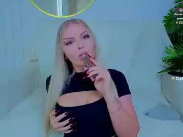 Chaturbate Best live sex cam show of maarym