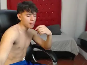 Chaturbate Watch Live Sex Cams of ryan_grayx