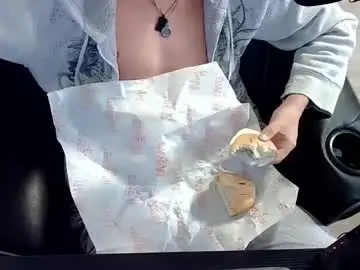 Chaturbate Live Sex Cam of skrogdog