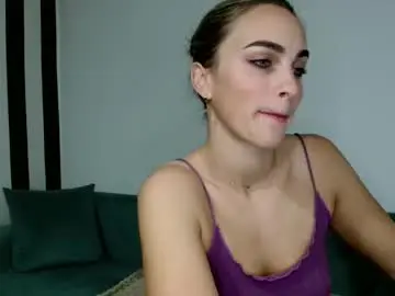 Chaturbate Watch Live Sex Cams of aida_ryan