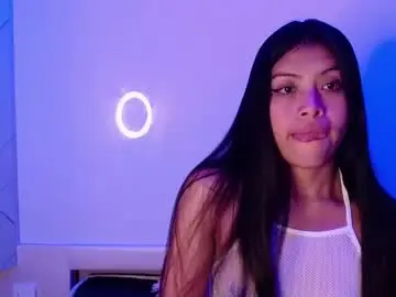 Chaturbate Adult Webcam of chloemartini_