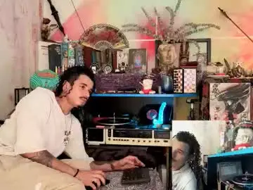 Chaturbate Free Porn Cam of eleazar_blake