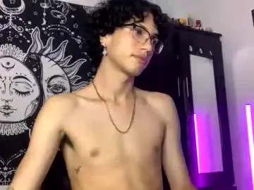 Chaturbate Live Sex of oliver_fast_