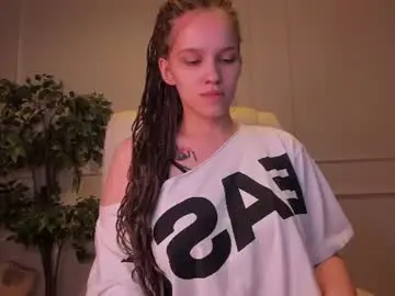 Chaturbate Best Webcam of adalyn_glow