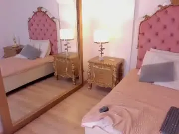 Chaturbate Best live sex cam show of atenea_rouse