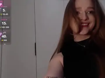 Chaturbate Live Sex of lunny_