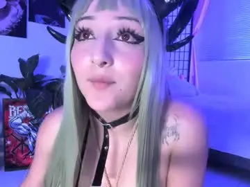 Chaturbate Best Webcam of _julyana_