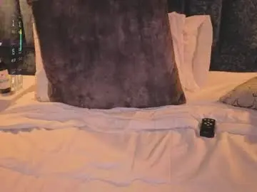 Chaturbate Live Sex Cam of arianna_suarez1