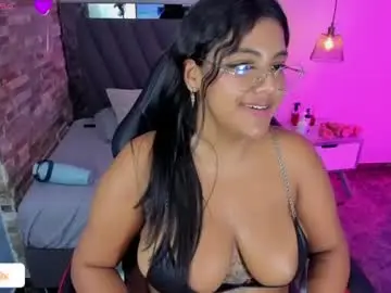 Chaturbate Live Sex Cam of briana_z