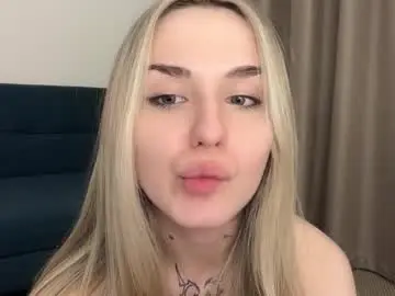 Chaturbate Live Sex Cam of ecl1pse_