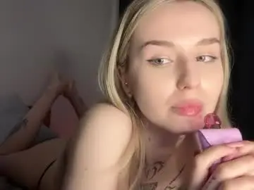 Chaturbate Live Sex Cam of ecl1pse_