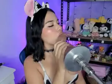 Chaturbate Free Live Porn of lilly_kinky