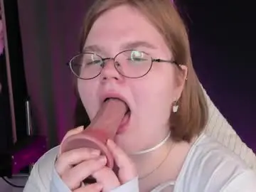 Chaturbate Free Live Porn of maneela_kennedy