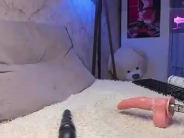 Chaturbate Adult Webcams of yourbabynatalie