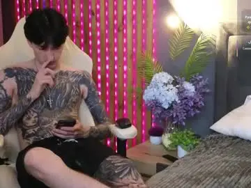 Chaturbate Live Porn of alexxone_