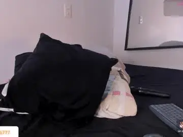 Chaturbate Live Sex Cam of daddysgirrl1_