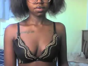 Chaturbate Nude Webcam of ebonymuse2